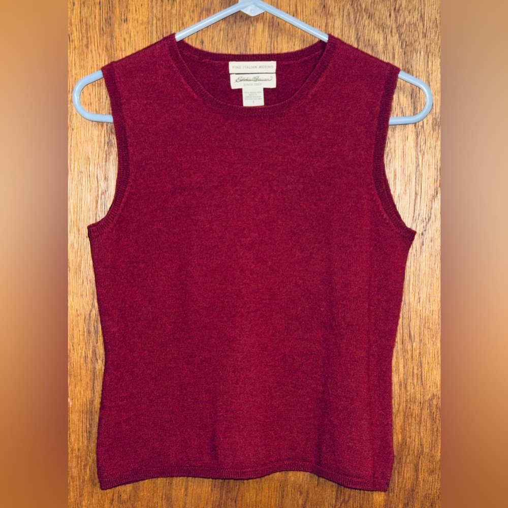 Eddie Bauer Sleeveless Knit Tank Top in Deep Red